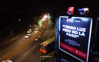 Haciendo historia: Instalamos Paneles Solares en nuestros Carteles