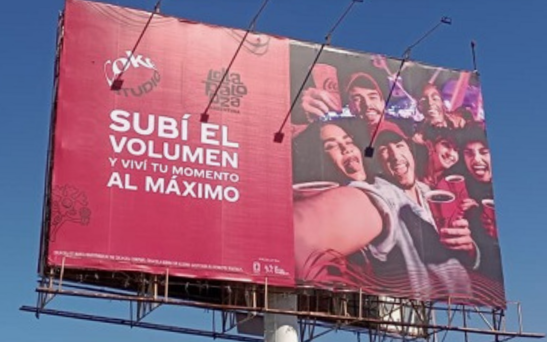Loolapollaza y Coca Coca en un festival ¡bien arriba!